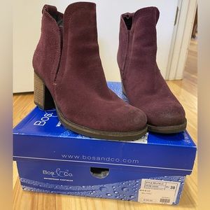 Barely Worn Bos & Co. waterproof suede booties